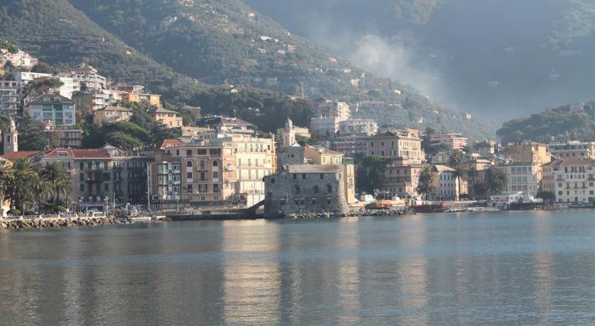 Hotel Villa Cristina Rapallo Exteriör bild